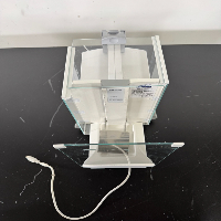 Mettler Toledo XP105 DeltaRange Analytical Balance image 2